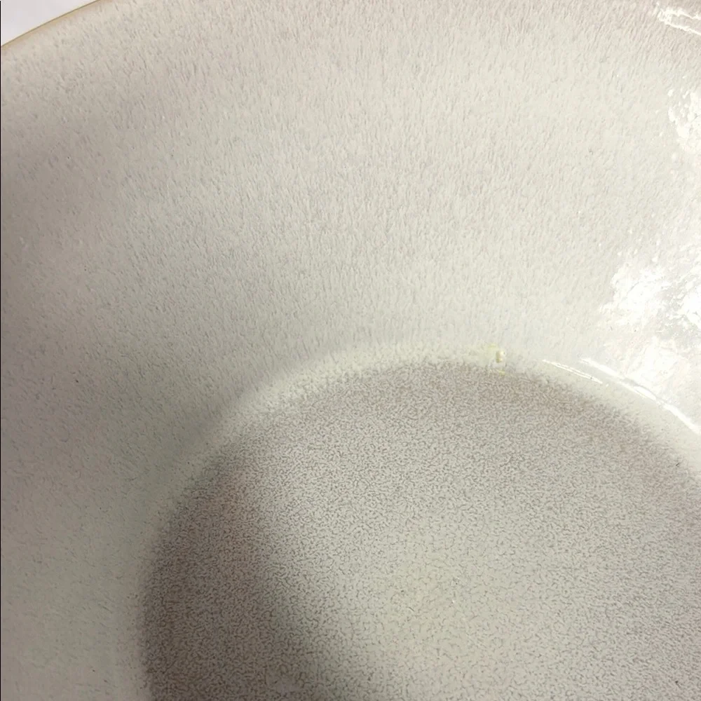 Retired Pier 1 Speckled Stoneware White Ceramic Round Bowl‎